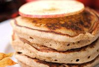 Gingerbread Apple Pancake Recipe with Warm Spices