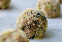 Spicy Baked Turkey and Spinach Meatballs for Weeknight Meals