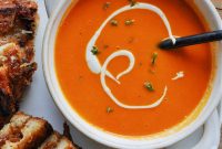 Roasted Tomato Soup Recipe (Vegan, Creamy & Flavorful)