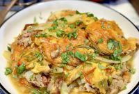 Slow-Cooker Pulled Pork Casserole with Cheesy Topping