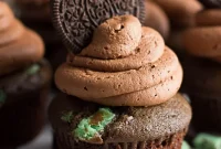Mint Chocolate Oreo Vegan Cupcakes for Dessert Lovers