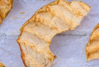 Crispy Homemade Apple Chips Recipe for Snacking and Gifts