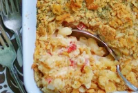 Southern Pimento Mac and Cheese Recipe with Creamy Cheese Sauce