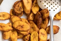 Crispy Sweet Fried Plantains (Tostones Maduros Recipe)