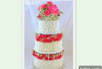 How to Separate Tiers and Arrange Fresh Flowers — Video Tutorial