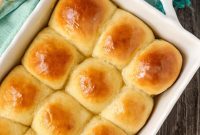 One-Hour Soft and Fluffy Dinner Rolls