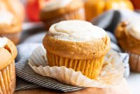 Moist Pumpkin Muffins with Cream Cheese Swirl