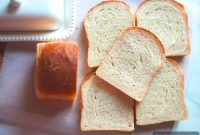 Fluffy Sourdough Sandwich Bread Recipe for Tender Loaves