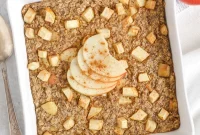 Apple Cinnamon Baked Oatmeal Recipe for Cozy Breakfasts
