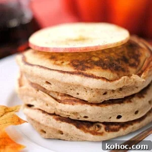 Gingerbread Apple Pancake Recipe with Warm Spices 3 img 1125 2