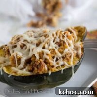 Quinoa and Sausage Stuffed Acorn Squash Recipe 6 Quinoa & Sausage Stuffed Acorn Squash {Dinners, Dishes, and Desserts}