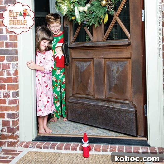 Image for Elf on the Shelf: Who's at the Door?