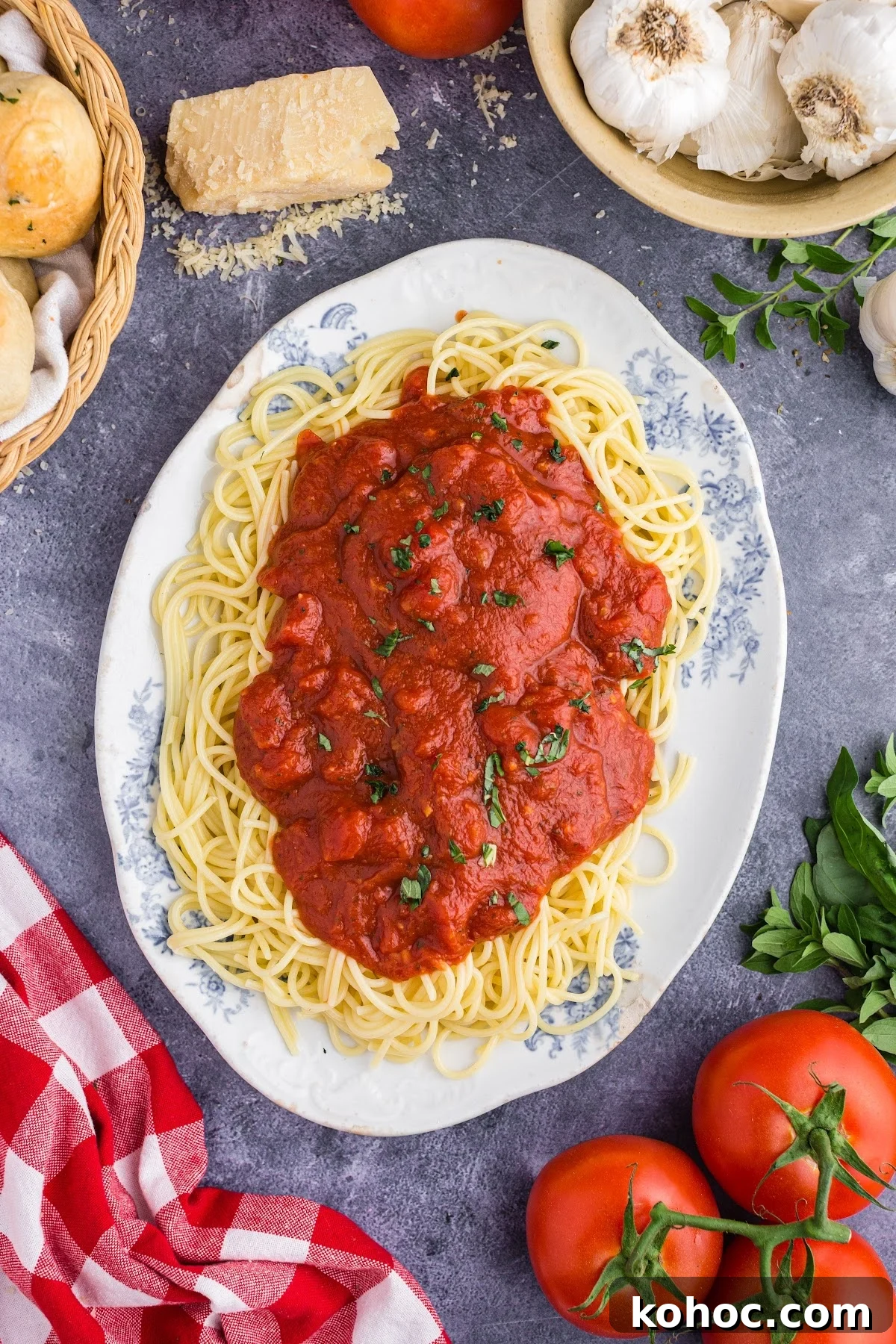Zesty Spicy Marinara Sauce Recipe for Bold Tomato Flavor 8 Marinara sauce spooned over cooked noodles.