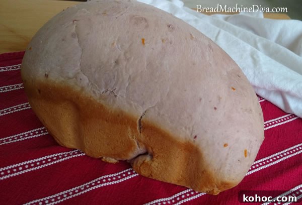 Raspberry Bread from the Bread Machine