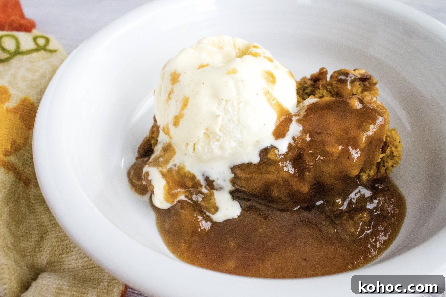Irresistible Pumpkin Cobbler Recipe for Fall Gatherings 4 pumpkin cobbler topped with vanilla ice cream