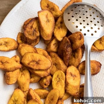 Crispy Sweet Fried Plantains (Tostones Maduros Recipe) 18 Sweet fried plantains placed on paper towel