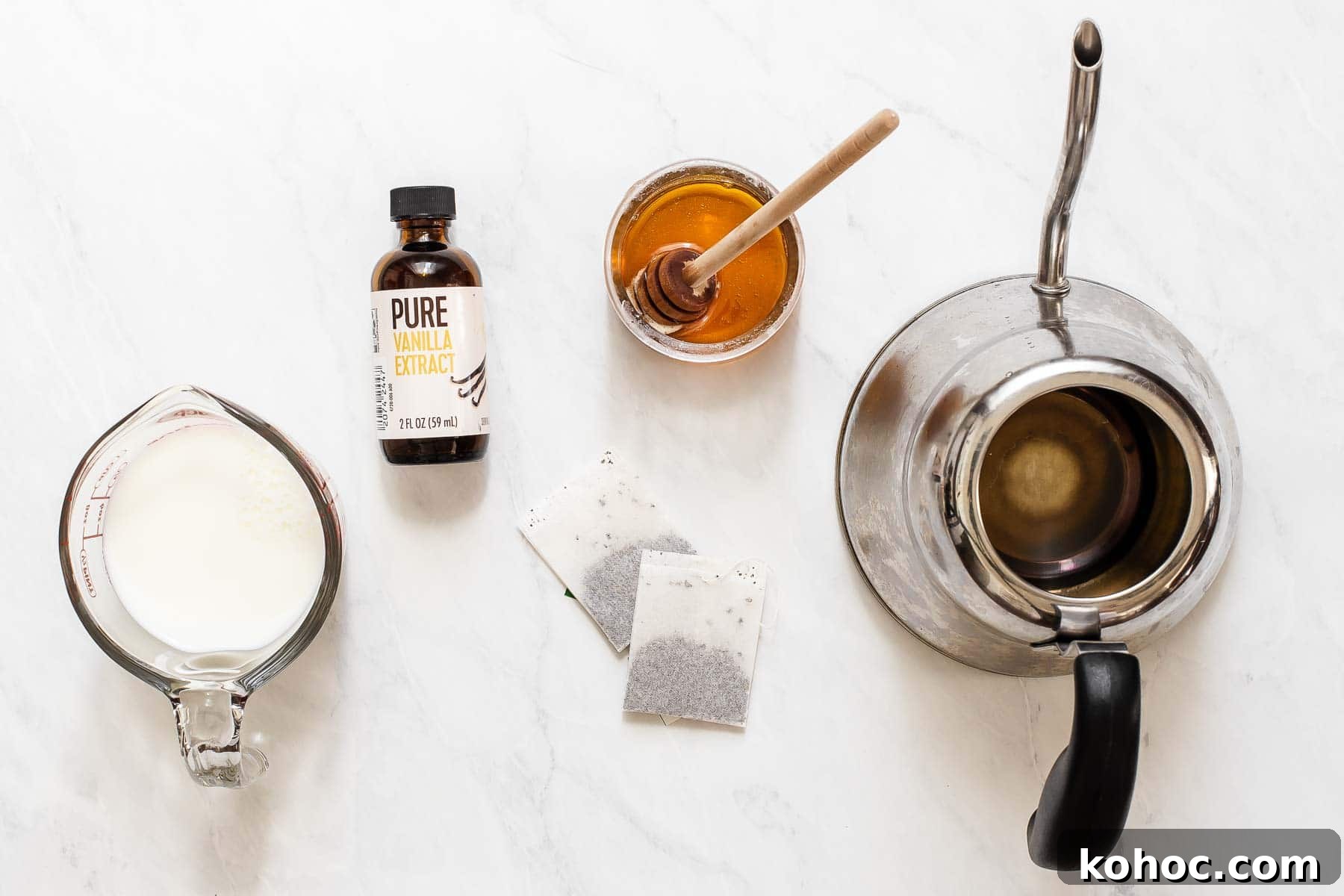 Starbucks London Fog Latte Copycat Recipe: How to Make It at Home 7 Ingredients for a London fog earl grey latte.