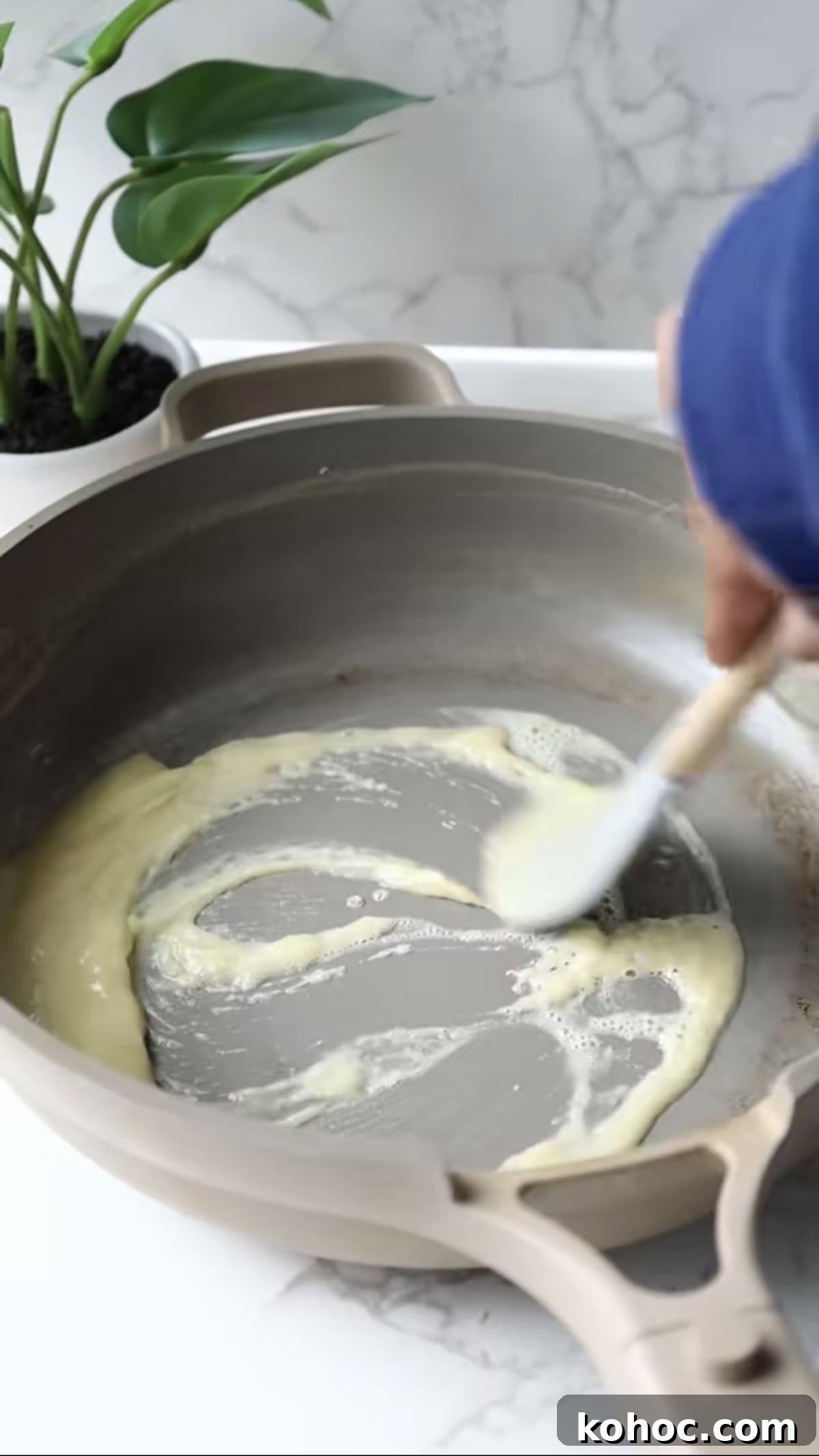 Ultimate Extra-Cheesy Mac and Cheese Recipe for Comfort Meals 6 Step one: make the roux.