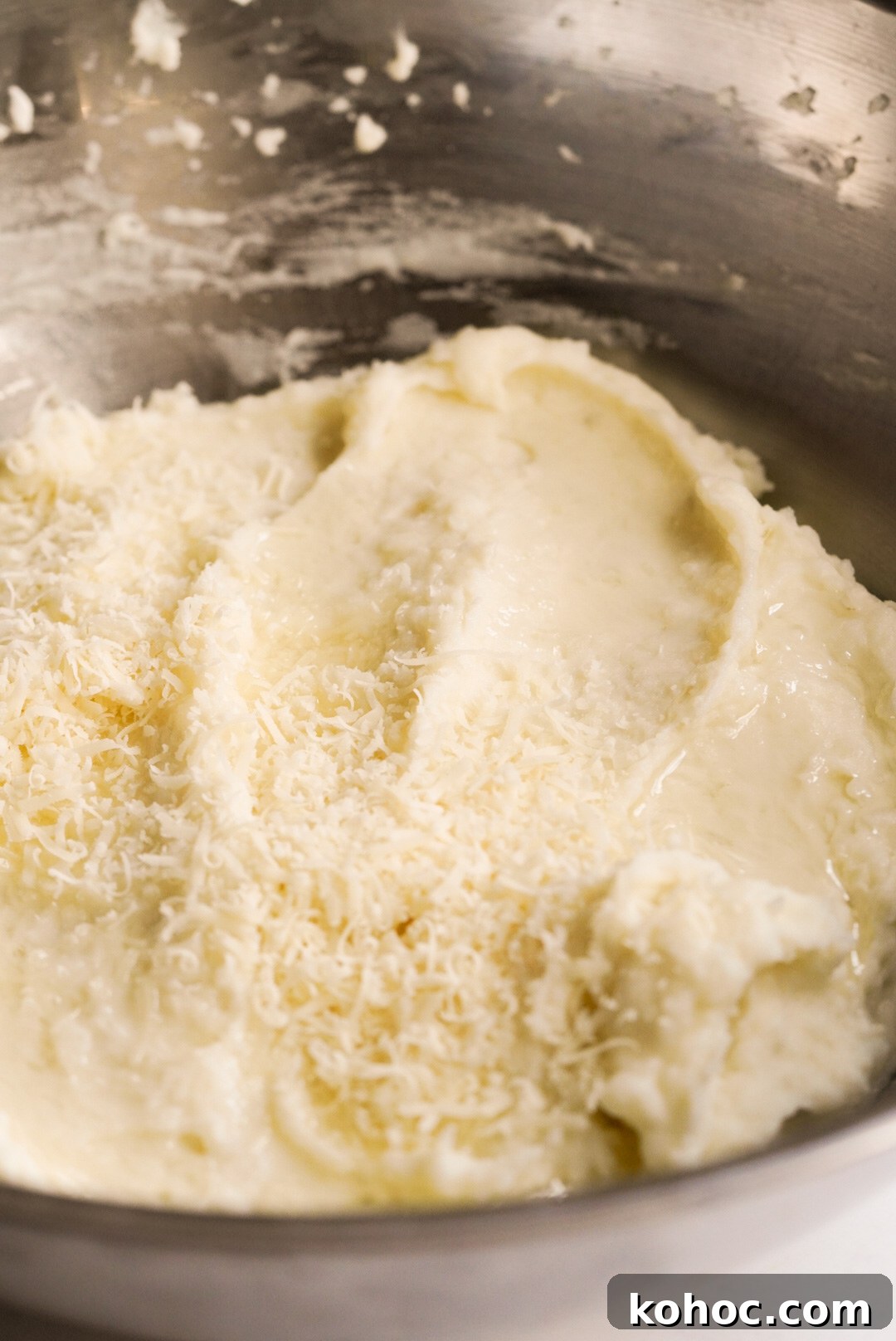 Truffle Mashed Potatoes Recipe: Creamy Garlic Parmesan Mash 10 mashed potatoes topped with truffle oil and parmesan cheese