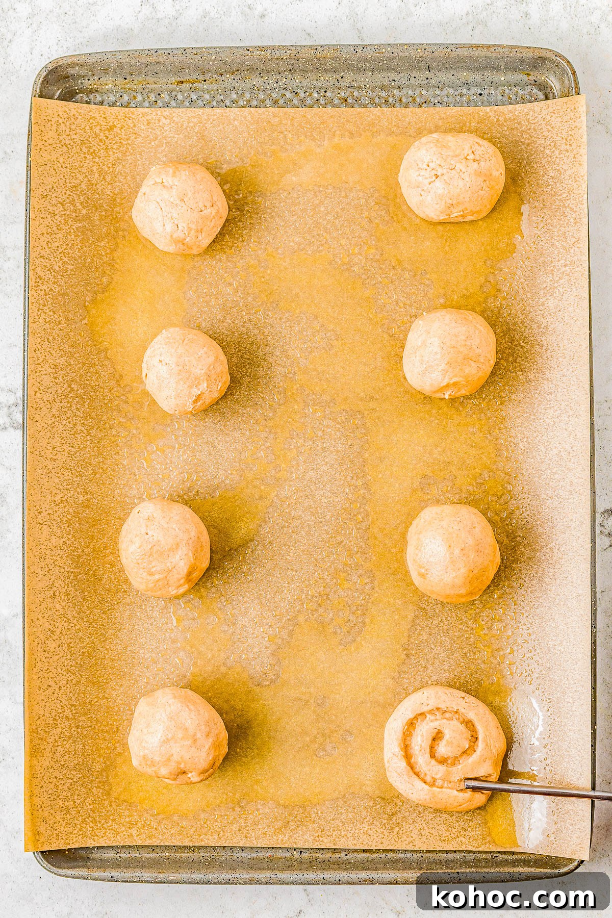 Honey Bun Cookies (Crumbl Cookies Copycat) - swirl detail