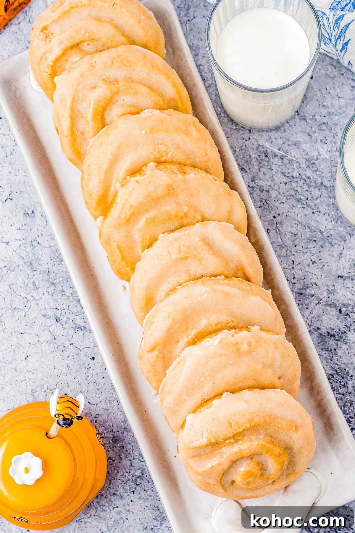 Honey Bun Cookies serving