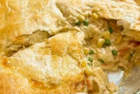 Homestyle Creamy Chicken Pot Pie Recipe