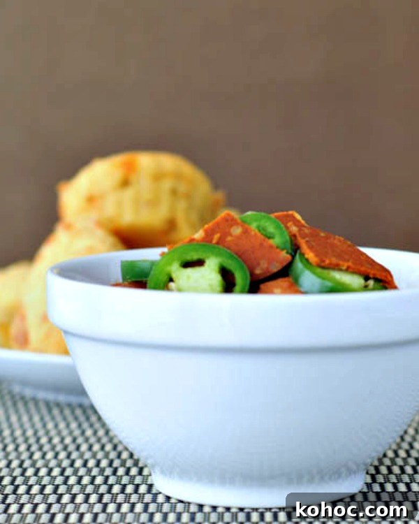 Hearty Pepperoni Chili with Beans and Cheese 4 Pepperoni Chili @spabettie