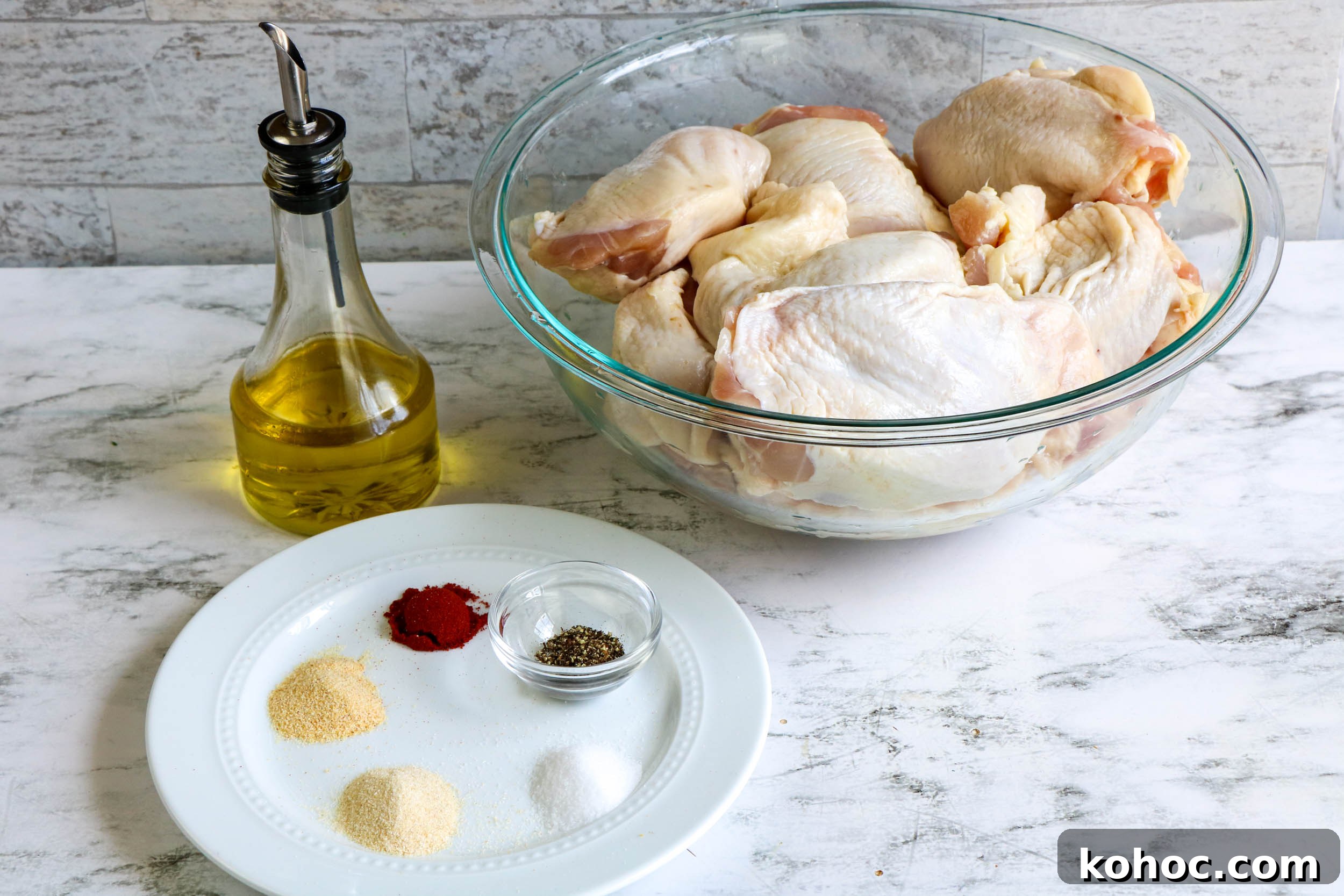 Crispy Oven-Baked Chicken Thighs: Low-Carb Recipe 7 Low Carb Oven Baked Chicken Thighs