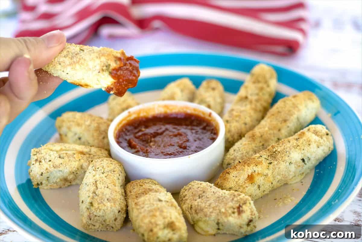 keto mozzarella sticks